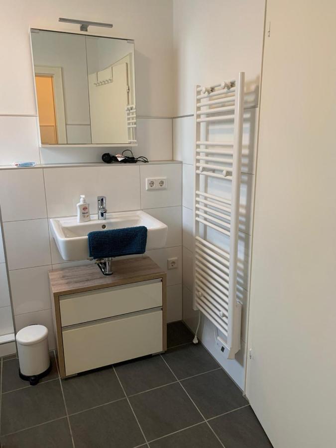 Gemuetlich Wohnen Zwischen Koeln Und Duesseldorf Apartment Leverkusen Luaran gambar